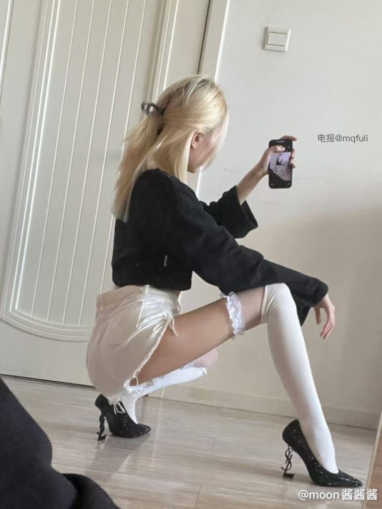 图片[4]-[合集打包]抖音moon酱酱酱微密圈最新付费作品合集完整版打包下载+持续更新-子比社区